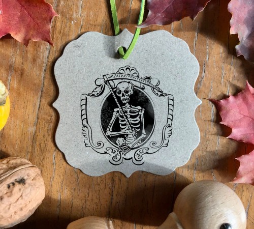 Pieczęć do stemplowania zaproszeń na Halloween albo starosłowiańskie Dziady