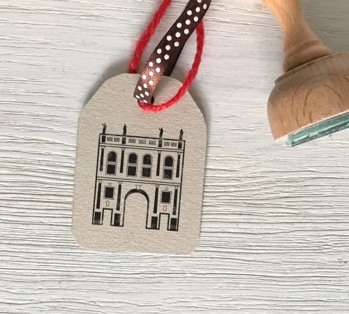 drewniany stempel z Bramą Floriańską