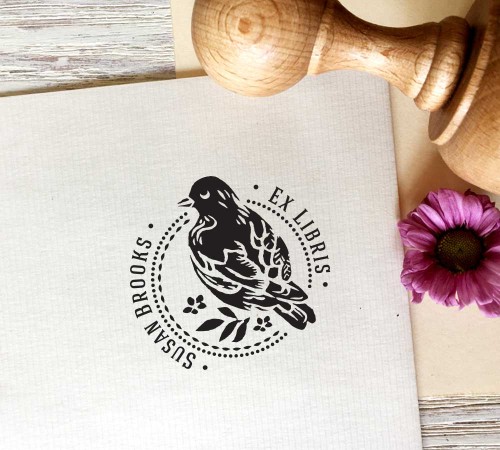 Personalizowany stempel ex libris z Ptaszkiem, Pieczątka imienna 5 cm średnicy